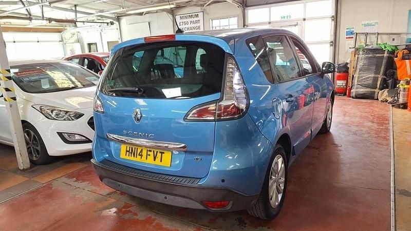 Used Renault Scénic III Dynamique 110 HP (80 kW) 2014 Blue MPV