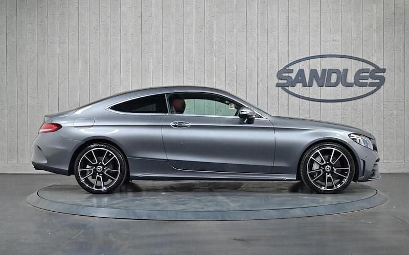 Used Mercedes C300 AMG Line Premium Plus 258 HP (189 kW) 2020 Coupe