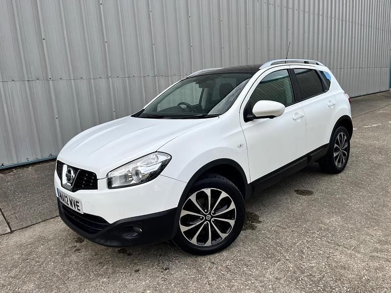 White Used 2012 Nissan Qashqai N-TEC SUV | £2,750 (Fair price) - Image 1/4