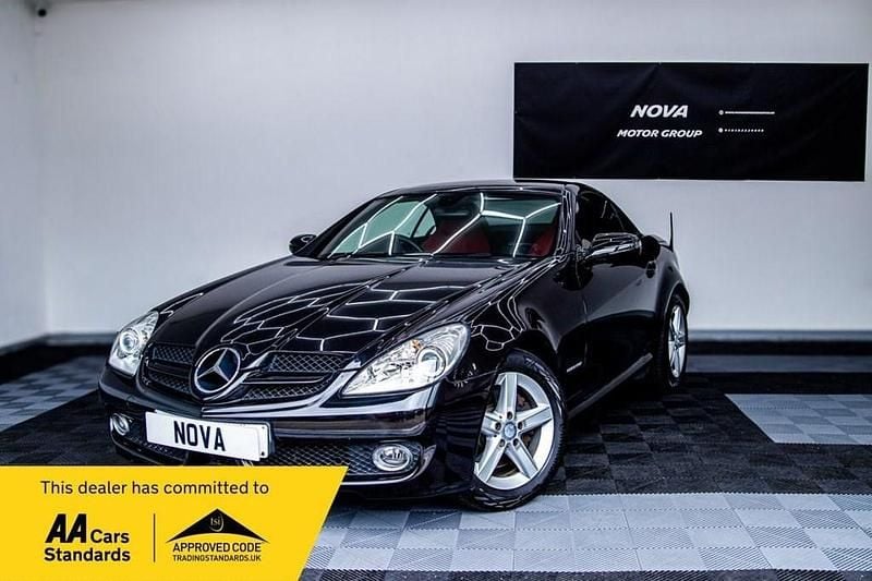 Black Used 2010 Mercedes SLK200 Cabriolet | £8,999 (A bit pricey) - Image 1/4