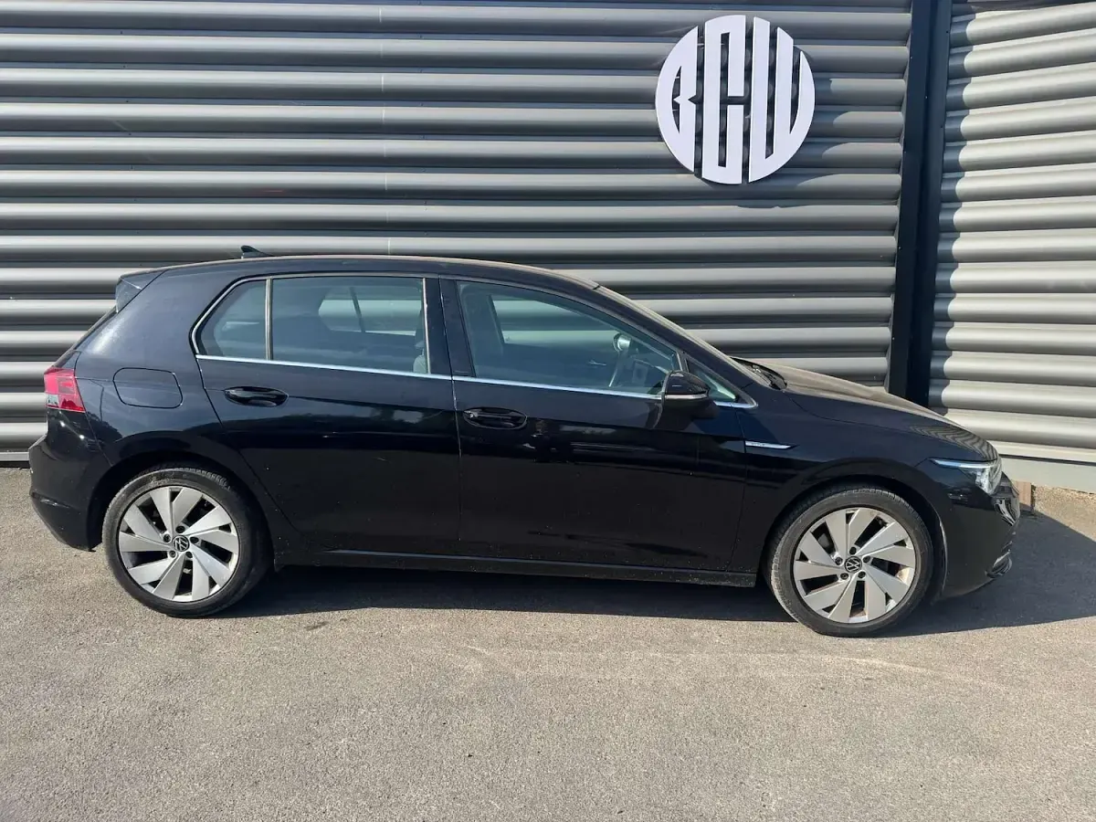 Used VW Golf VII Style 147 HP (108 kW) 2020 Black Hatchback