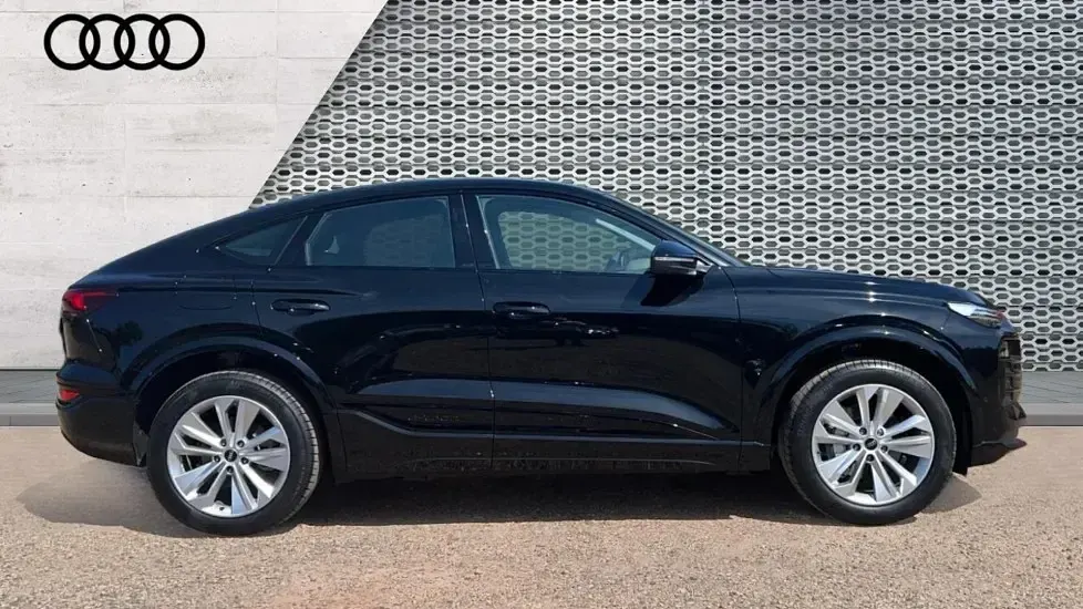 Used Audi Q6 Sportback e-tron Sport 185 kW (252 HP) 2026 Black SUV