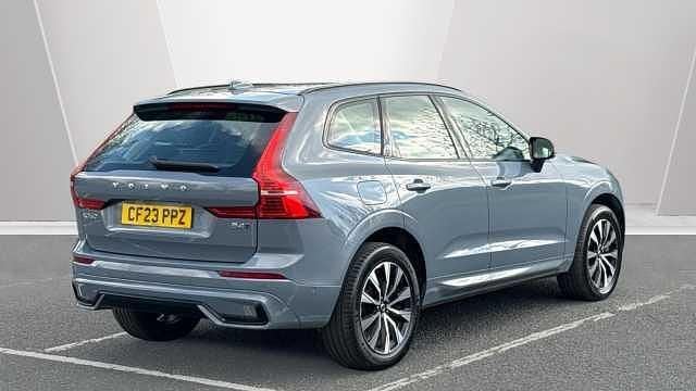 Usado Volvo XC60 Plus 194 HP (142 kW) 2024 SUV