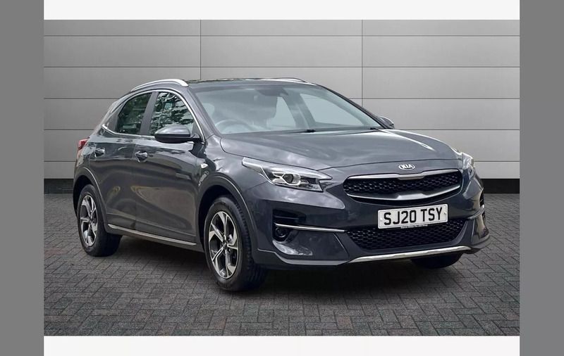 Grey Used 2020 Kia XCeed 2 SUV | £12,095 (Fair price) - Image 1/4