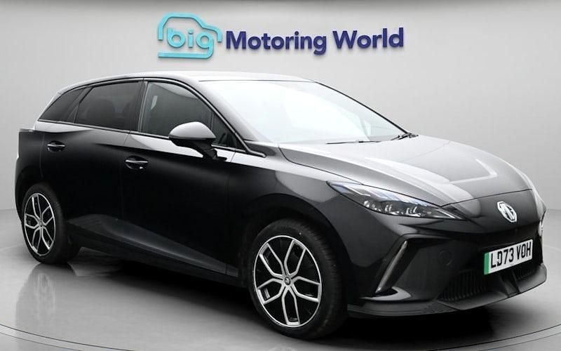 Used MG MG4 EV Trophy 150 kW (204 HP) 2025 Hatchback