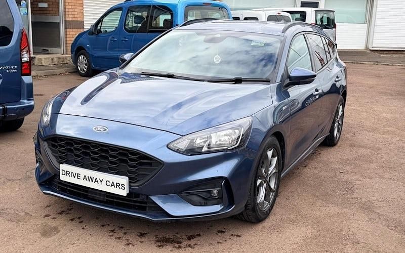 Used Ford Focus ST-Line 120 HP (88 kW) 2020 Estate