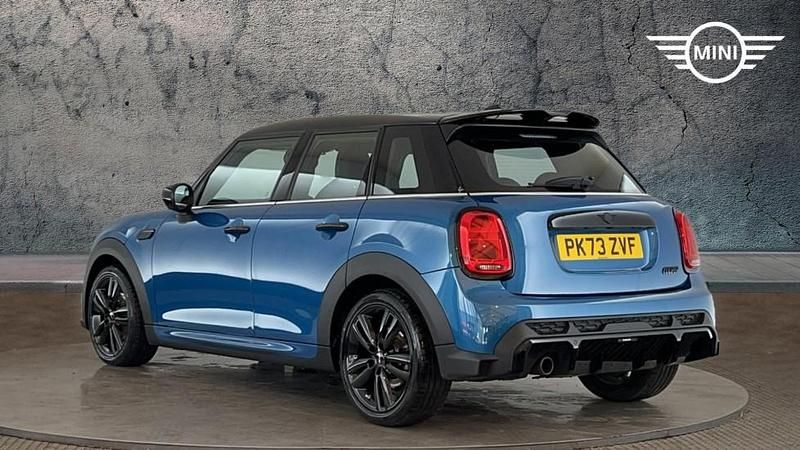 Used Mini Cooper Hatch 134 HP (98 kW) 2023 Blue Hatchback