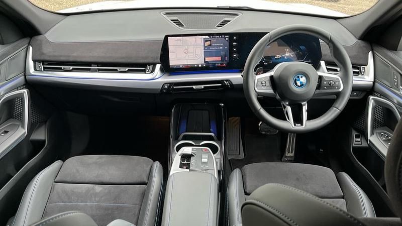 Used BMW iX2 M Sport 230 kW (313 HP) 2024 White SUV