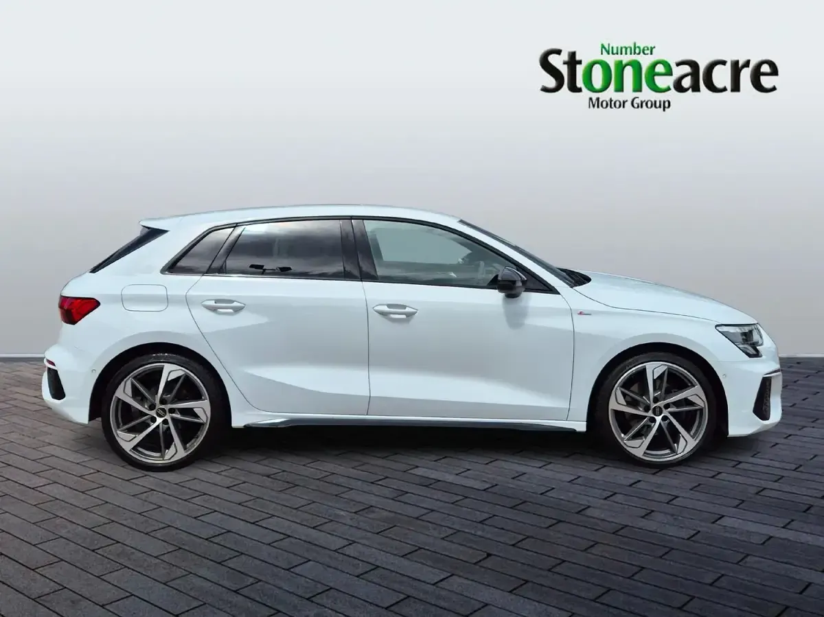 Used Audi A3 Black Edition 150 HP (110 kW) 2023 White Sedan