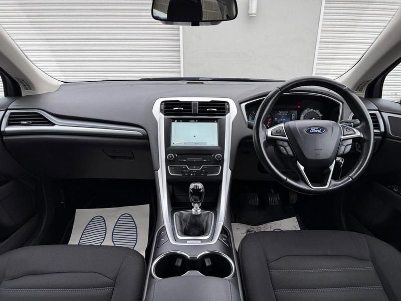 Used Ford Mondeo Zetec 150 HP (110 kW) 2018 Black Estate