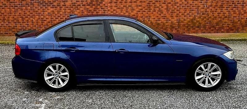 Used BMW 320 Sport Line 2011 Blue Sedan