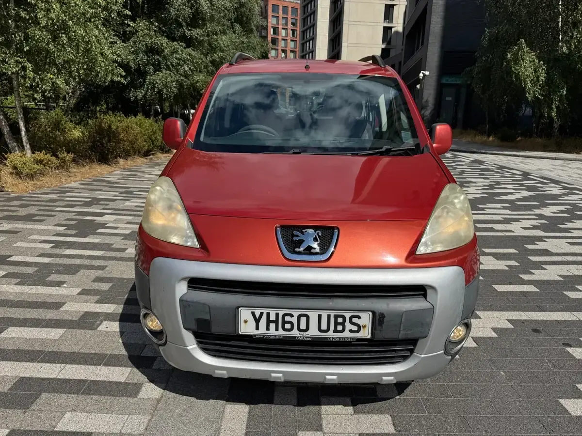 Used Peugeot Partner Tepee Outdoor 2010 Red MPV