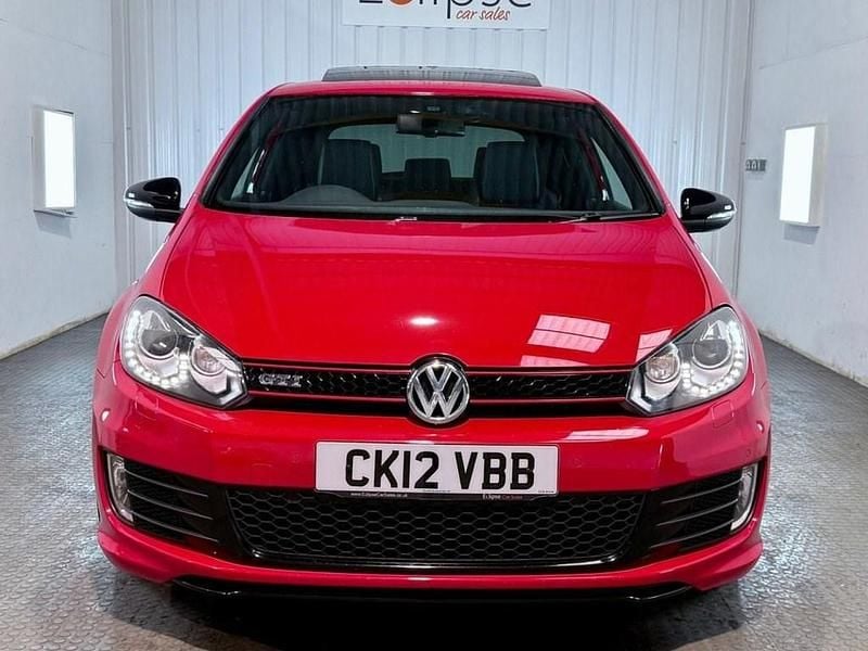 Used VW Golf VII Edition 235 HP (172 kW) 2012 Red Hatchback