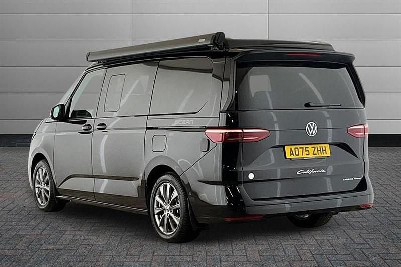 New VW California California 245 HP (180 kW) 2025 Black Van