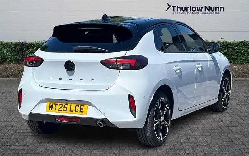Used Vauxhall Corsa Ultimate 101 HP (74 kW) 2025 White Hatchback