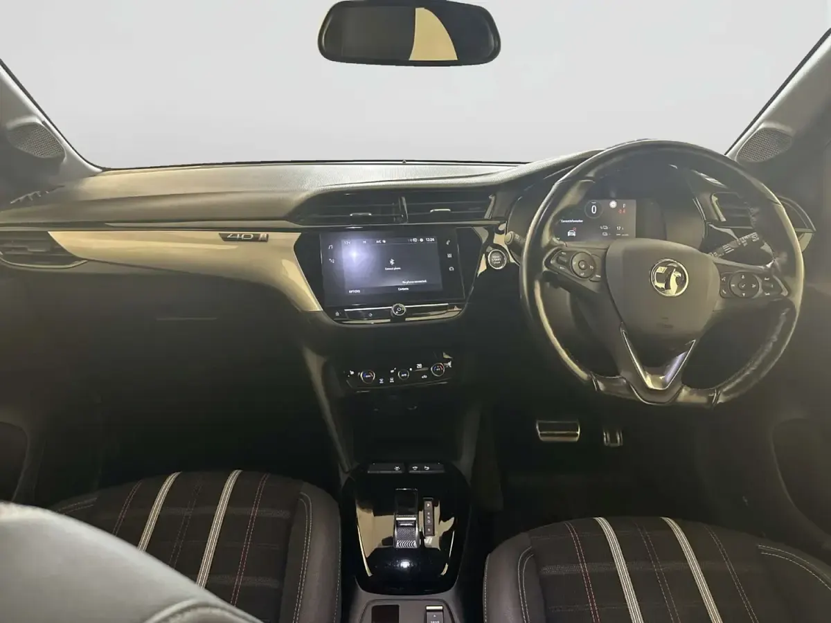 Używany Vauxhall Corsa-e Edition 100 kW (136 KM) 2022 Czerwony Hatchback