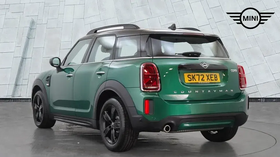 Used Mini Cooper Countryman Classic 134 HP (98 kW) 2022 Green SUV