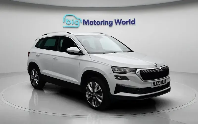 Used Skoda Karoq SE L 150 HP (110 kW) 2023 White SUV