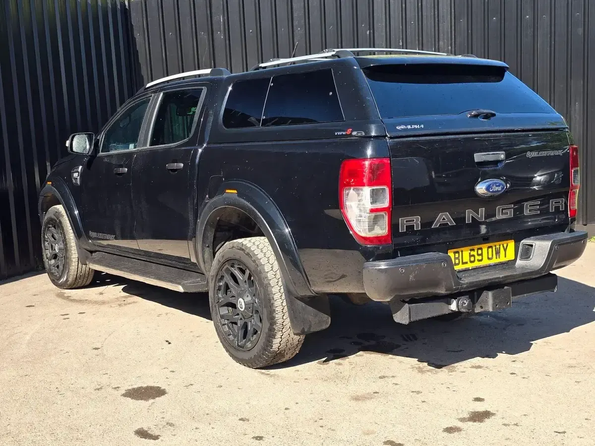 Used Ford Ranger Wildtrack 200 HP (147 kW) 2019 Black Pickup