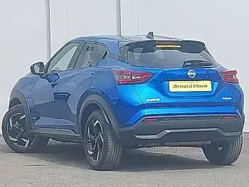 Used Nissan Juke N-Connecta 143 HP (105 kW) 2023 Blue SUV