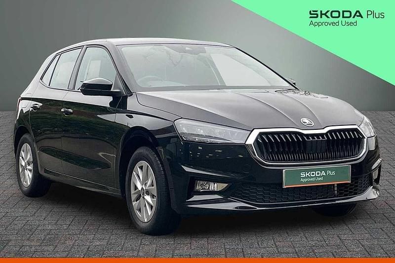 New Skoda Fabia SE 85 HP (62 kW) 2025 Black magic pearl effect Hatchback