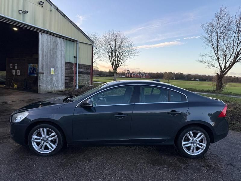 Used Volvo S60 SE Lux 163 HP (119 kW) 2012 Grey Sedan