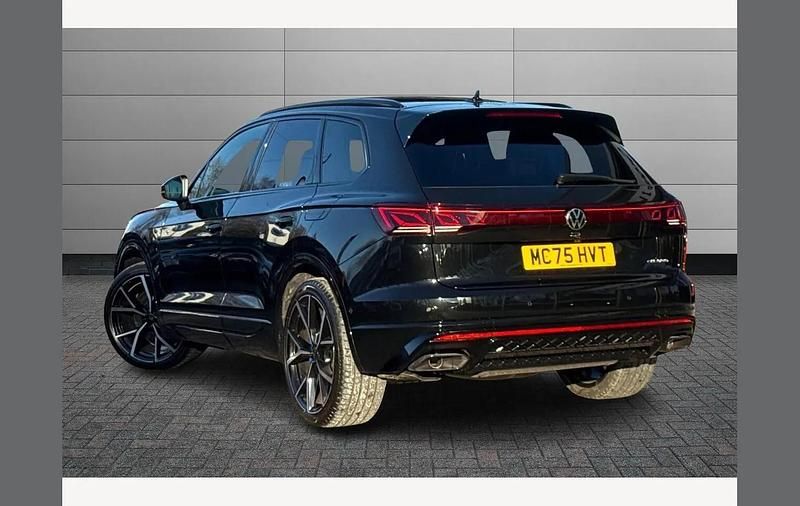 New VW Touareg R 462 HP (339 kW) 2025 Black SUV