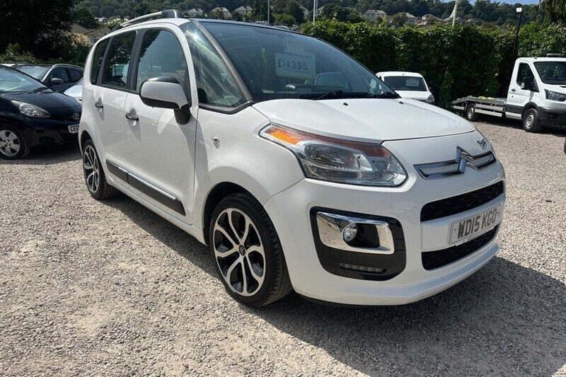 White Used 2015 Citroën C3 Picasso SELECTION MPV | £4,395 (Fair price) - Image 1/1