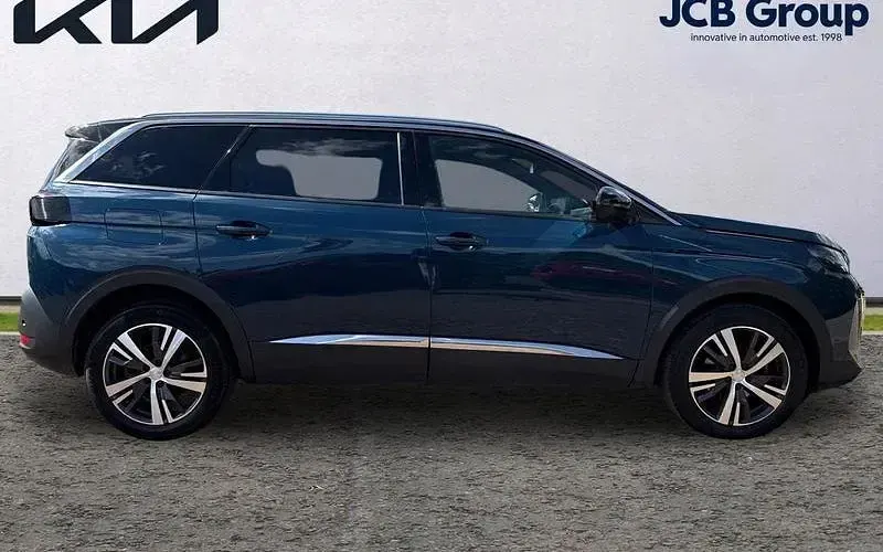 Used Peugeot 5008 Allure+ 131 HP (96 kW) 2023 Blue SUV