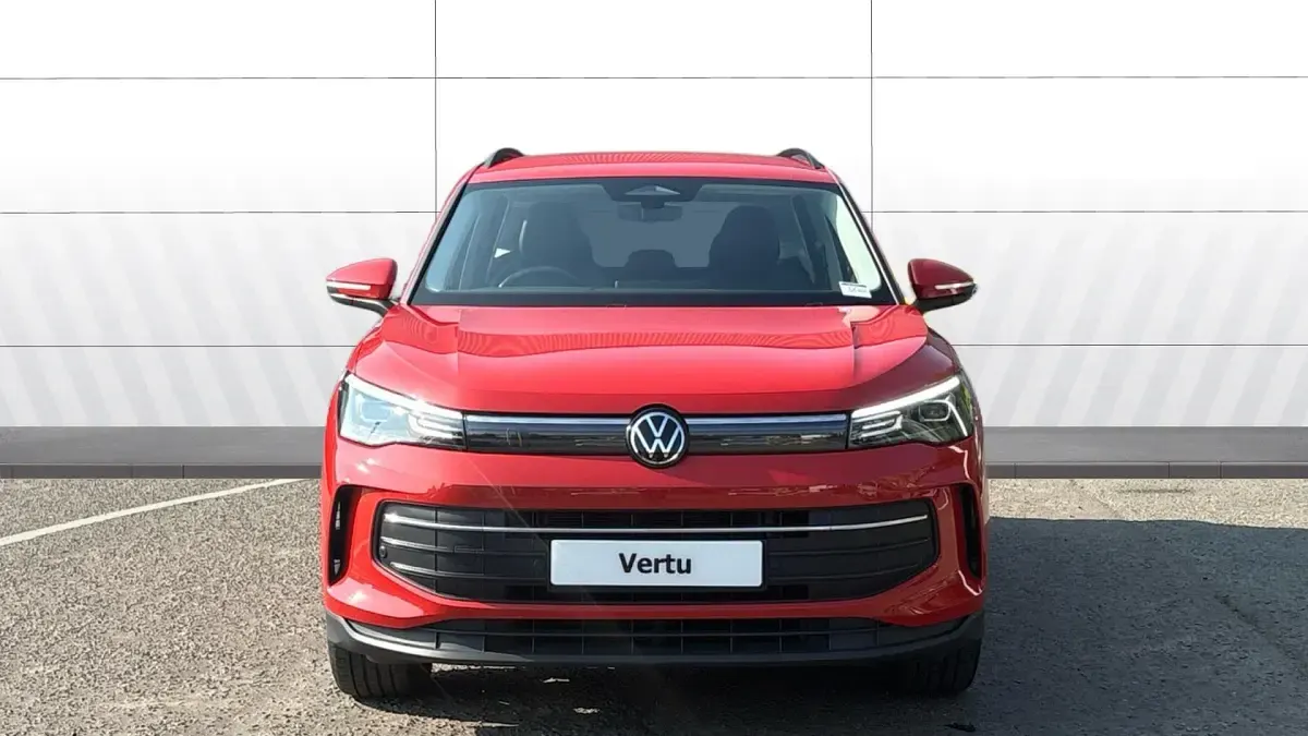 Used VW Tiguan Edition 150 HP (110 kW) 2024 Red SUV