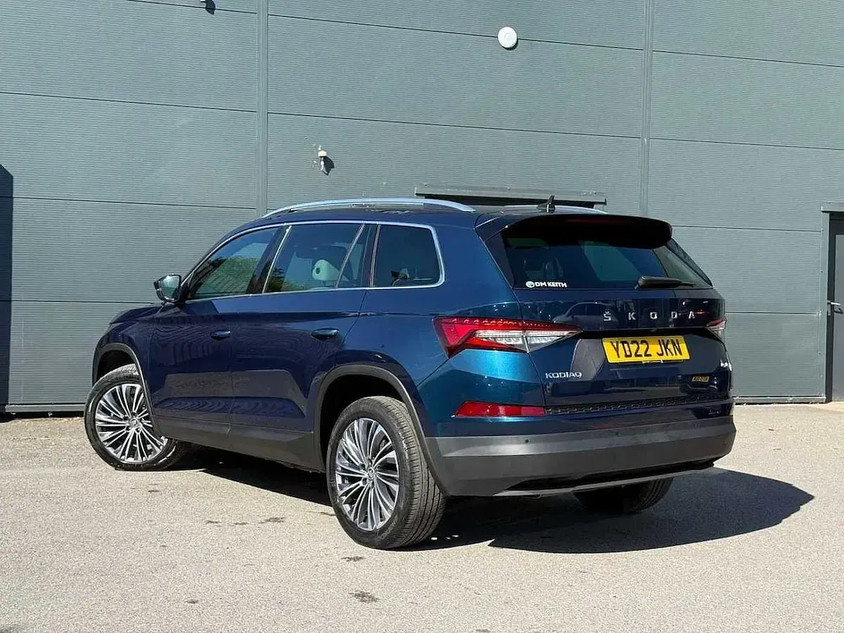 Used Skoda Kodiaq SE L Executive 110 HP (80 kW) 2022 Petrol blue metallic SUV
