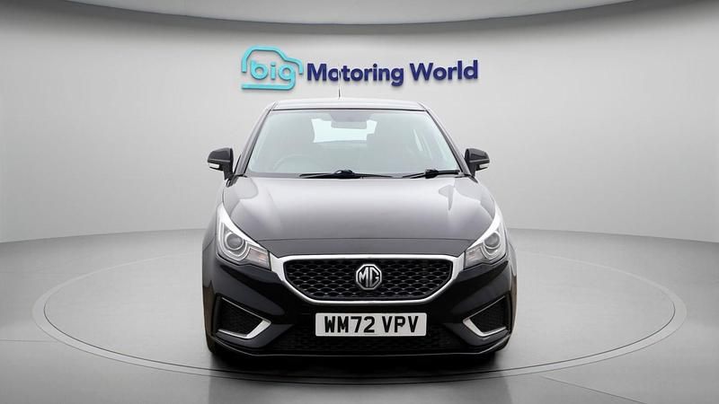 Used MG MG3 Exclusive 106 HP (77 kW) 2023 Black Hatchback