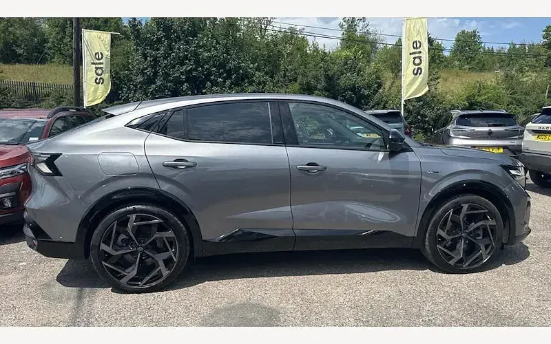 Used Renault Rafale 300 HP (220 kW) 2025 Grey/black  SUV