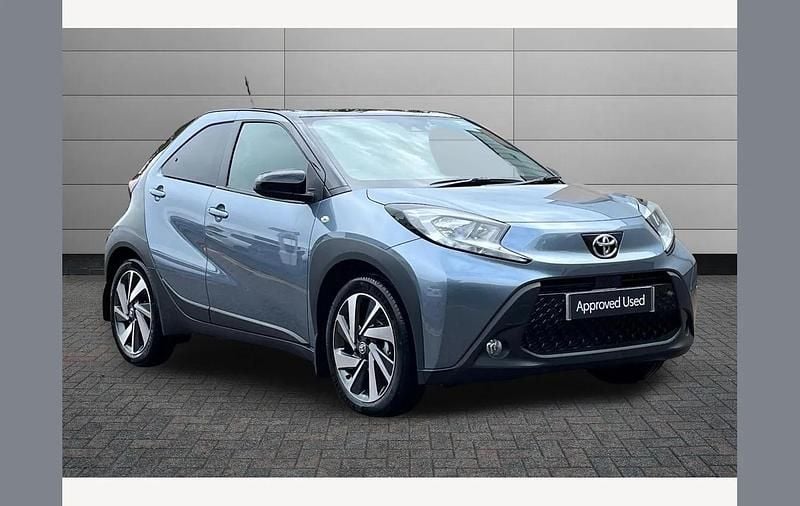 Grey Used 2025 Toyota Aygo Hatchback | £17,995 (Fair price) - Image 1/4