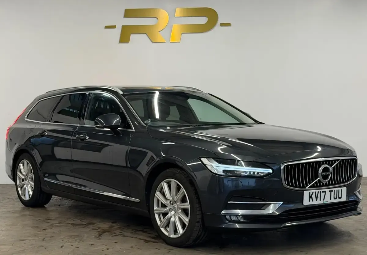 Used Volvo V90 Inscription 231 HP (169 kW) 2017 Grey Estate