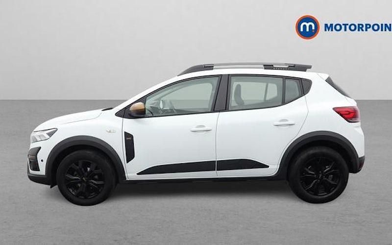 Usado Dacia Sandero Extreme 91 CV (66 kW) 2025 Utilitario