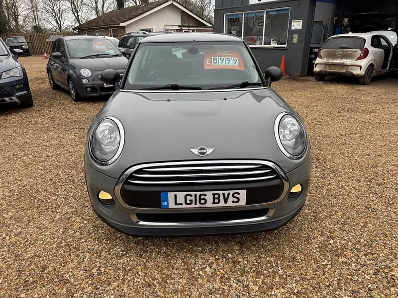 Used Mini ONE Hatch 102 HP (75 kW) 2016 Grey Hatchback