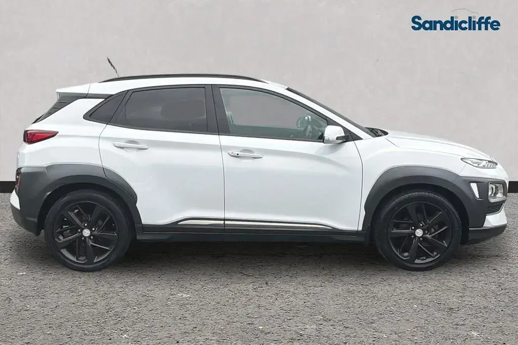Used Hyundai Kona Premium 120 HP (88 kW) 2020 White SUV