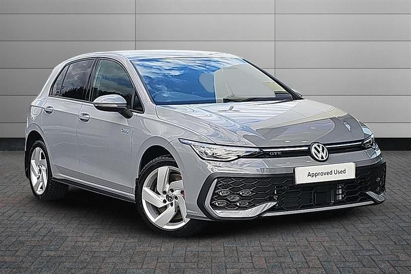 Moonstone grey New 2025 VW Golf VIII GTE Hatchback | £32,750 - Image 1/3