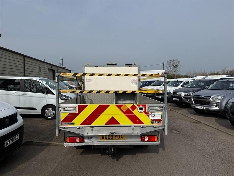 Used Vauxhall Movano 130 HP (95 kW) 2019 Silver MPV