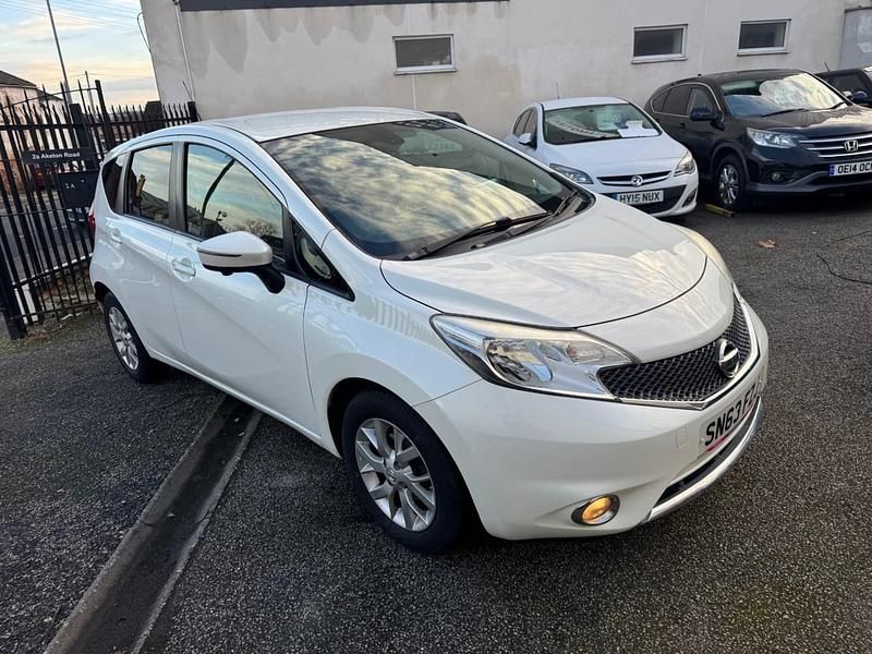 White Used 2013 Nissan Note Acenta Premium MPV | £2,495 (Fair price) - Image 1/4