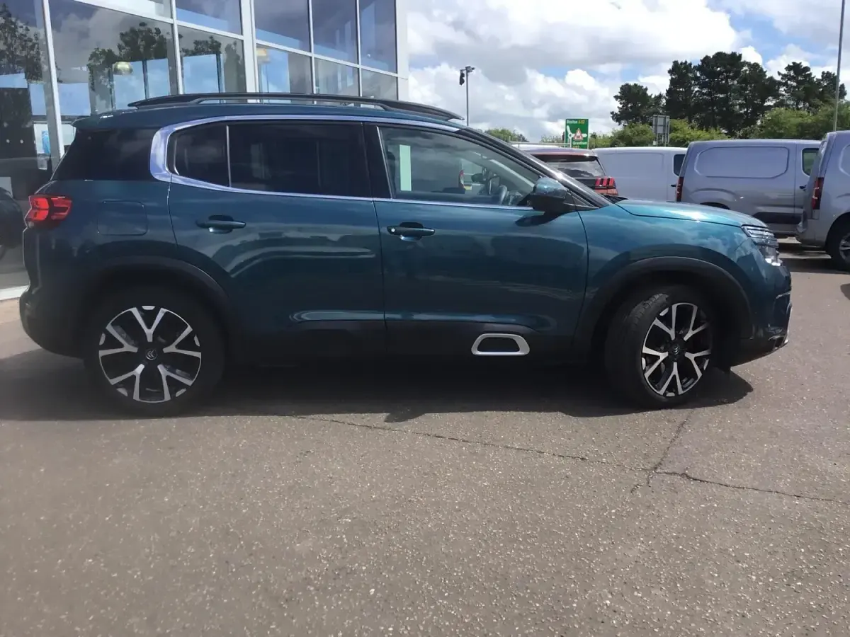 Used Citroën C5 Flair 2020 Blue Hatchback