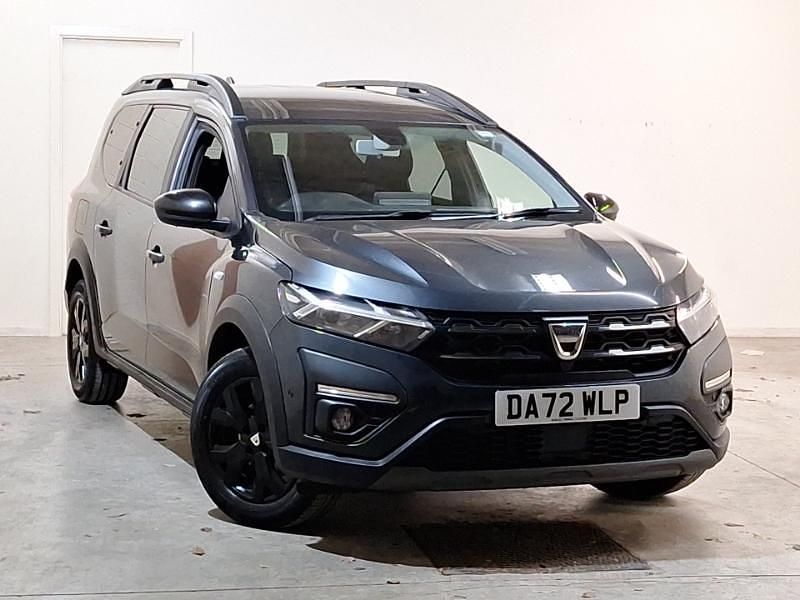 Grey Used 2022 Dacia Jogger Extreme MPV | £14,998 (Fair price) - Image 1/4
