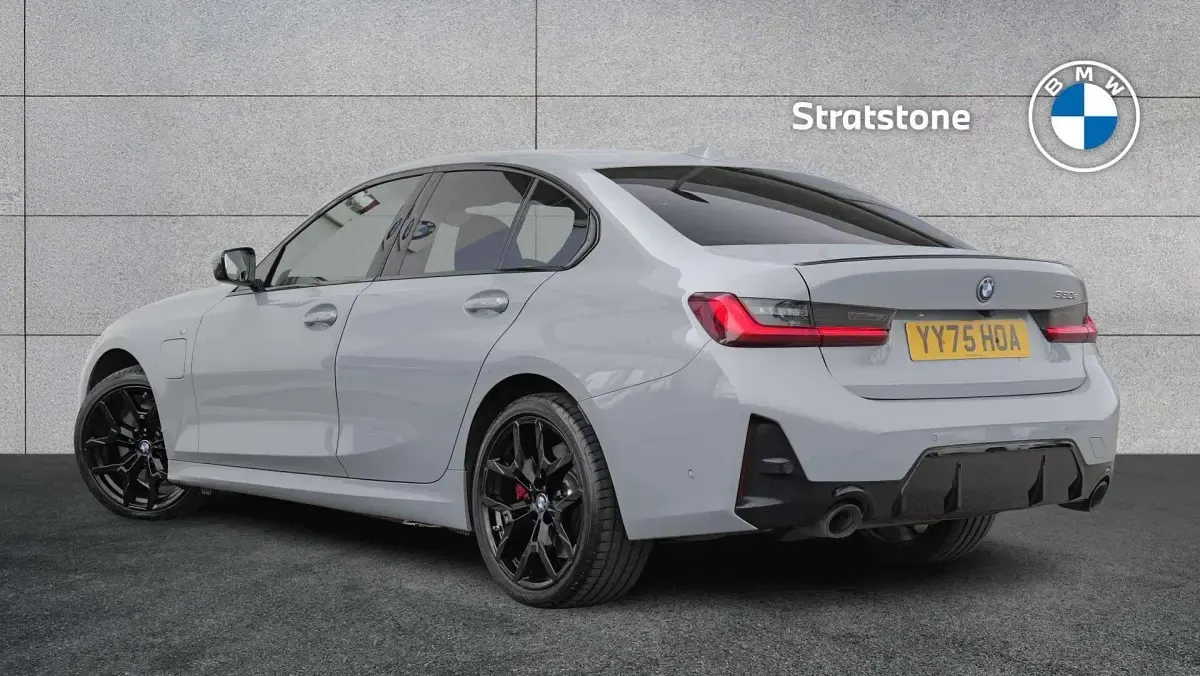 Used BMW 330 M Sport 288 HP (211 kW) 2025 Grey