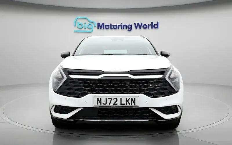 Used Kia Sportage GT-Line 265 HP (194 kW) 2023 White SUV