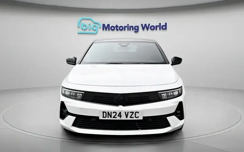 Used Vauxhall Astra 131 HP (96 kW) 2026 Hatchback