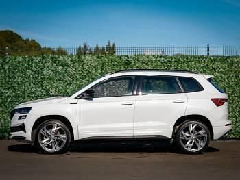 Used Skoda Karoq SportLine 150 HP (110 kW) 2024 White SUV