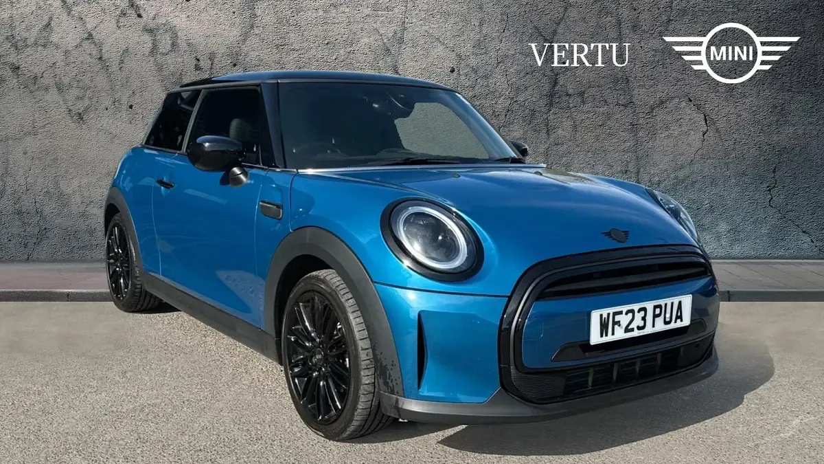 Używany Mini Cooper Exclusive 136 KM (100 kW) 2022 Hatchback
