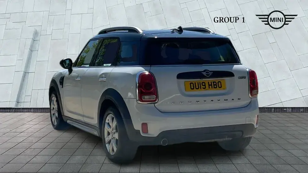 Usado Mini Cooper Countryman Classic 136 HP (100 kW) 2019 Branco SUV