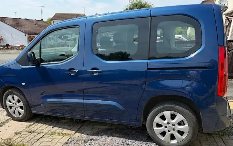 Used Vauxhall Combo 131 HP (96 kW) 2020 MPV